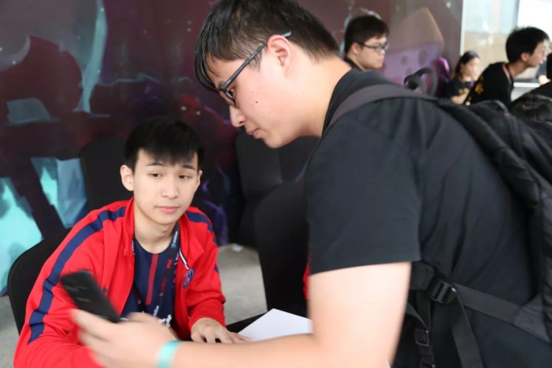 止步首轮 止步首轮