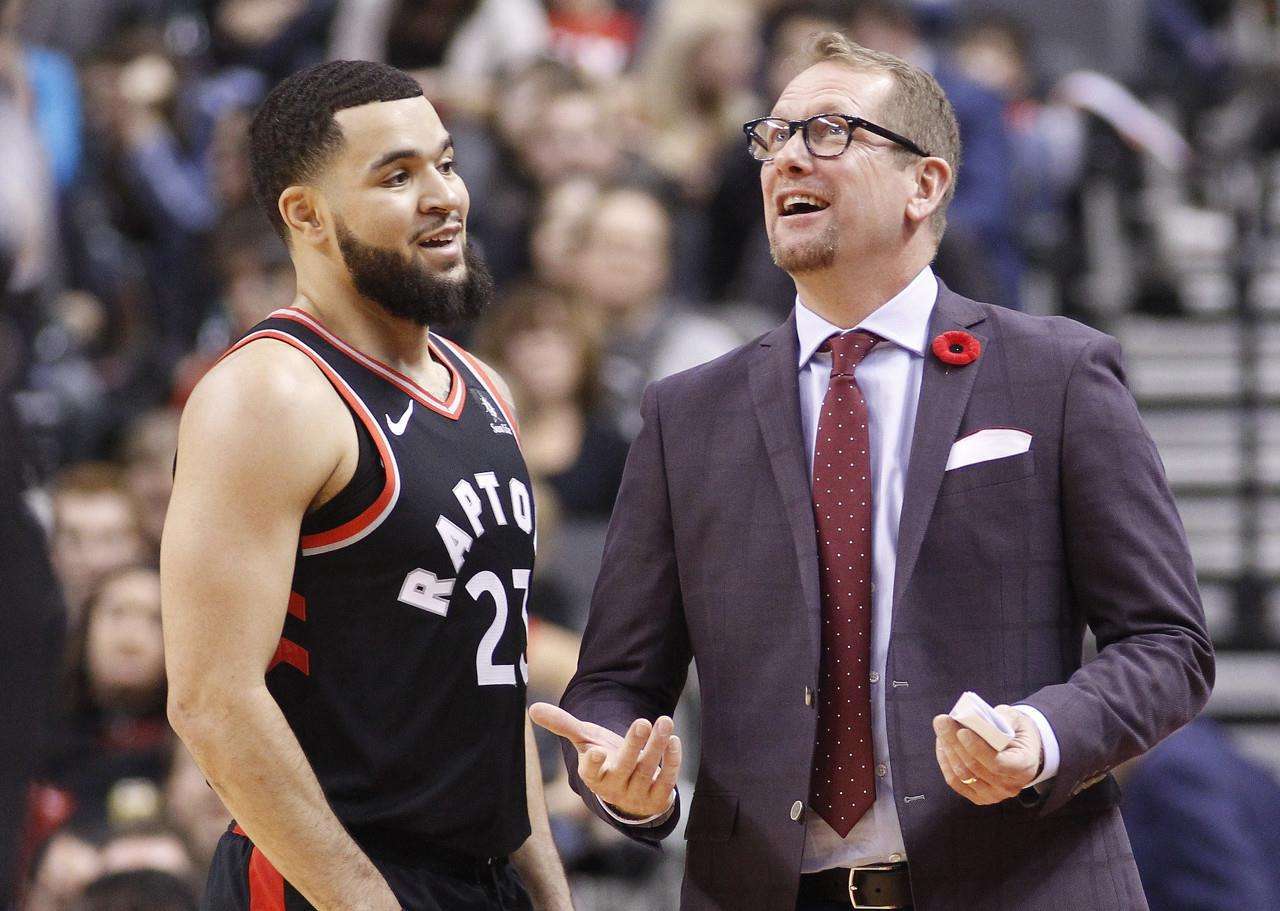 跑动和牵制 跑动和牵制