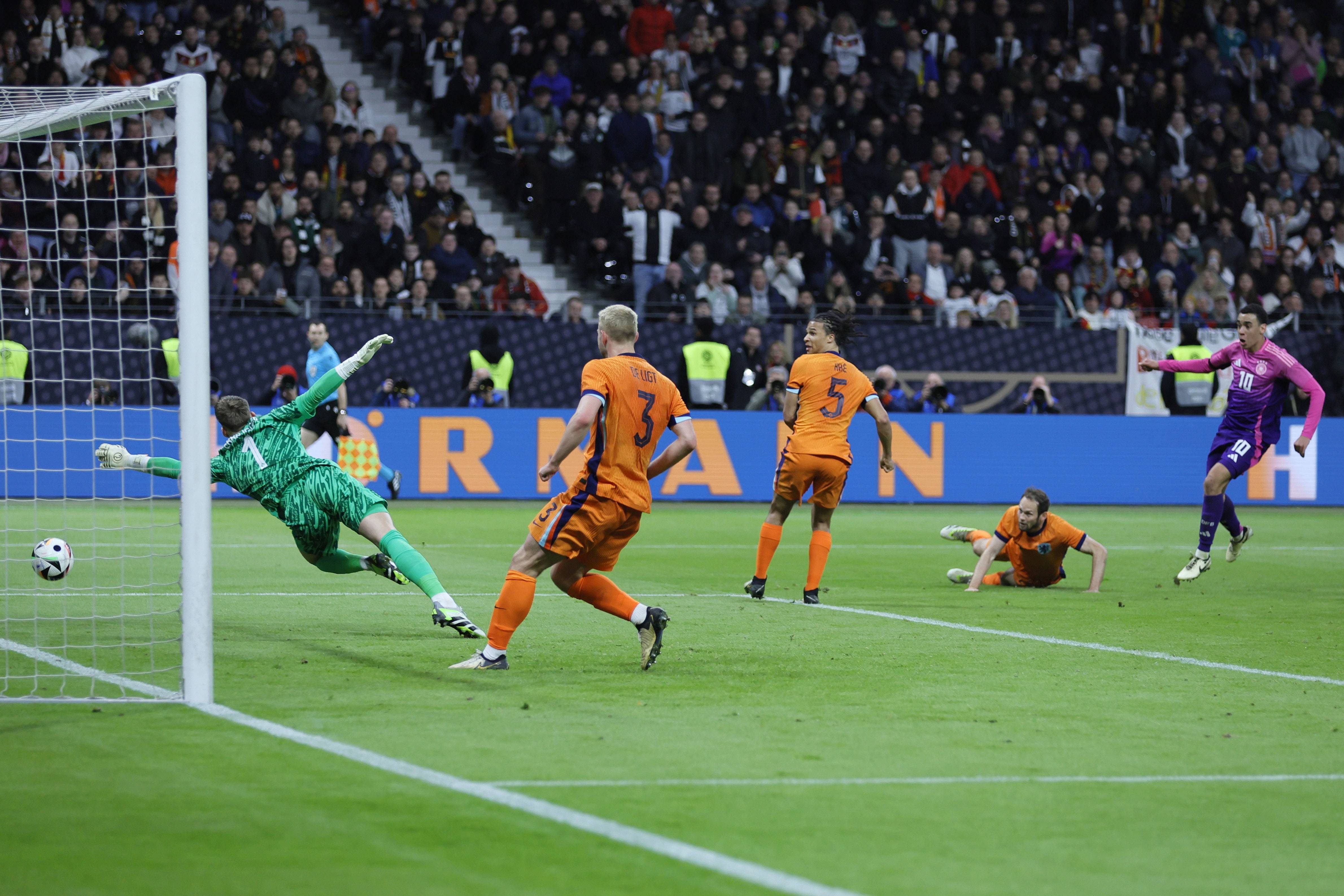 赏区旁边划 赏区旁边划