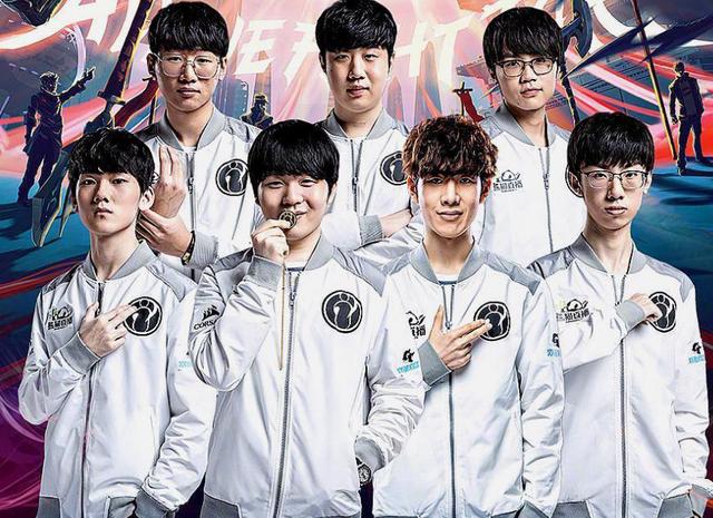 受嘲讽的氛 受嘲讽的氛